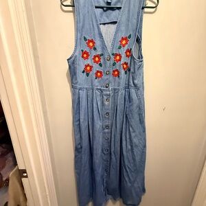 Karen Scott Blue Denim Dress with Floral Embroidery oversized